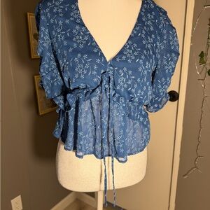 June & Hudson Blue Floral Blouse